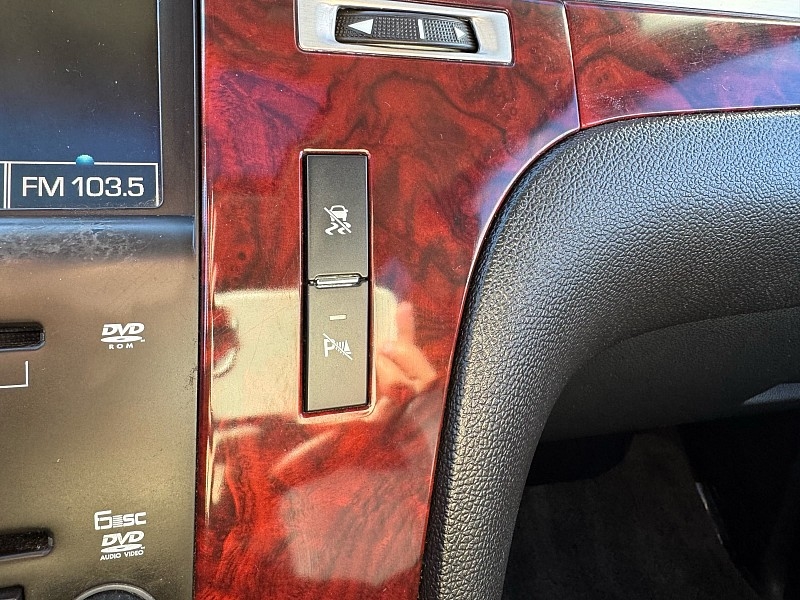 Cadillac Escalade AWD Luxury 2010 Cadillac Escalade AWD Luxury 2010