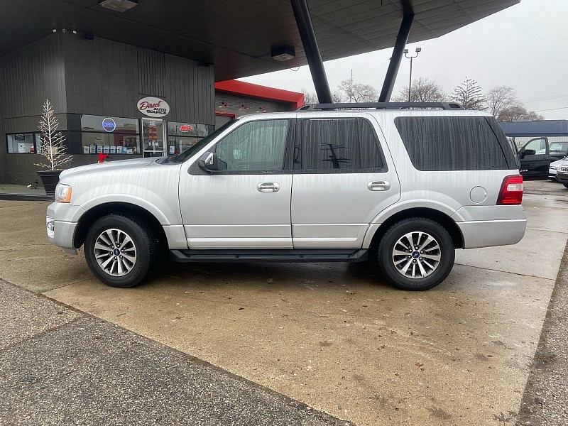 Ford Expedition XLT 4WD 2017
