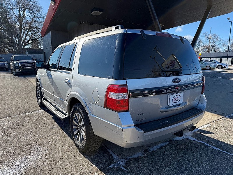 Ford Expedition XLT 4WD 2017