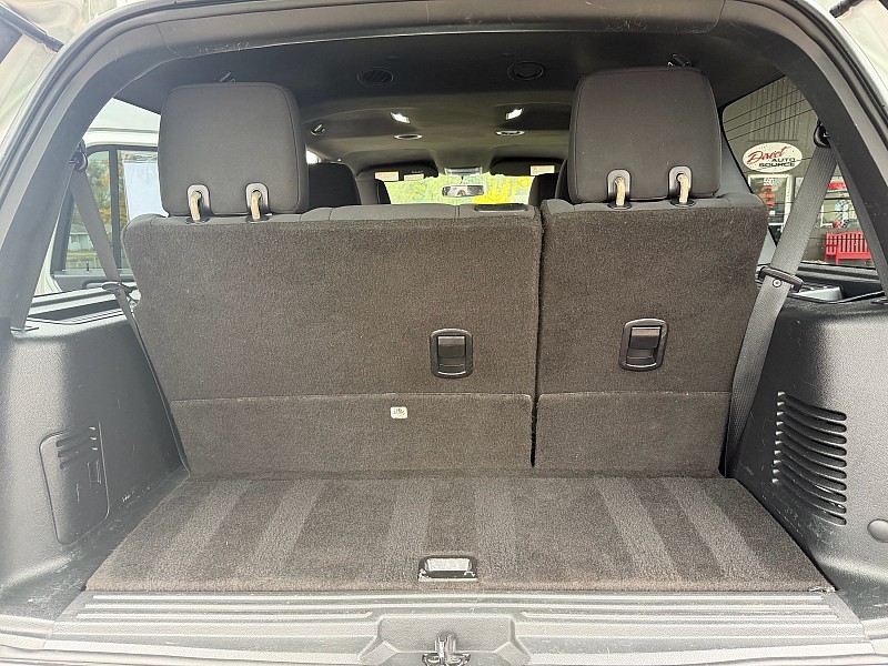 Ford Expedition XLT 4WD 2017