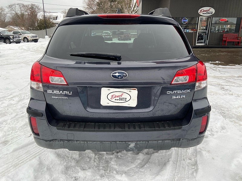 Subaru Outback 3.6R Limited 2012