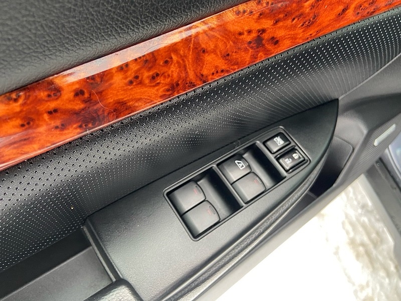 Subaru Outback 3.6R Limited 2012