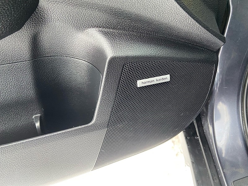 Subaru Outback 3.6R Limited 2012