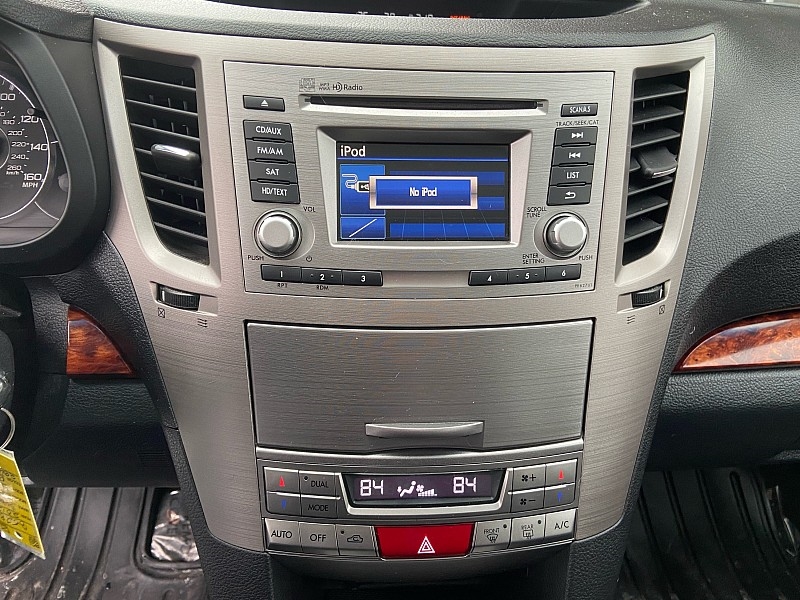 Subaru Outback 3.6R Limited 2012