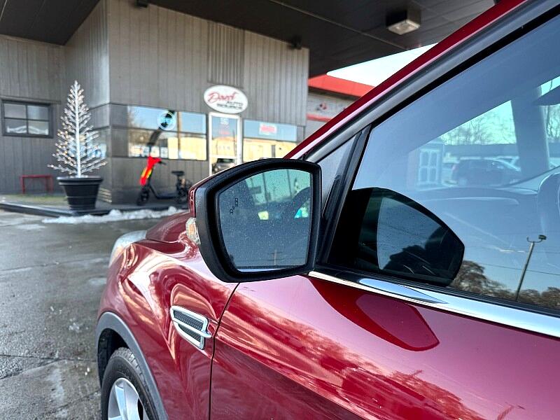 Ford Escape Titanium 4WD 2014