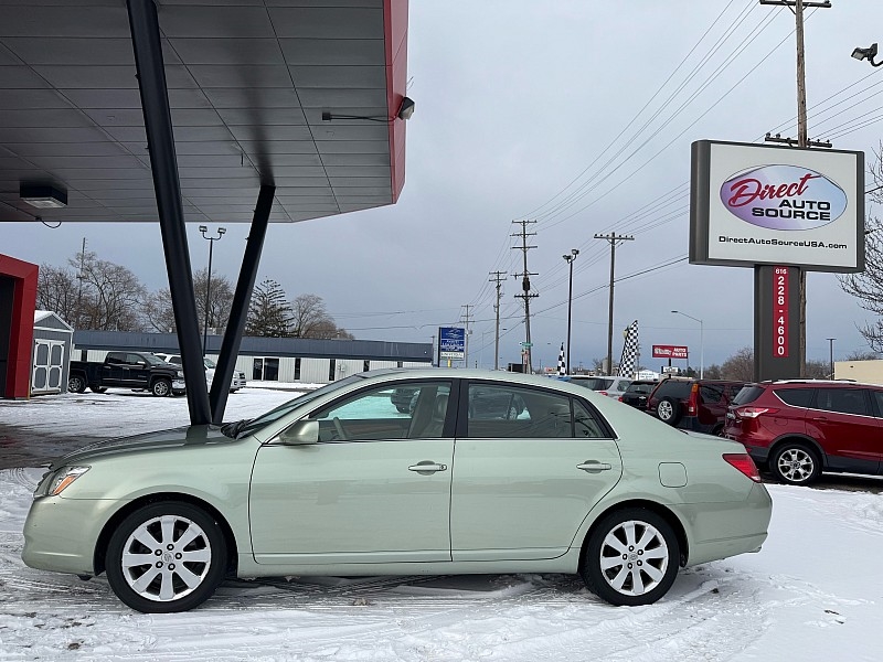 2006 Toyota Avalon XLS's photo