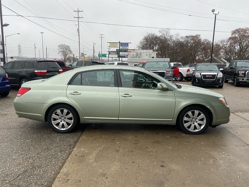 Toyota Avalon XLS 2006