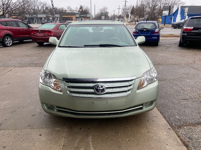 Toyota Avalon XLS 2006