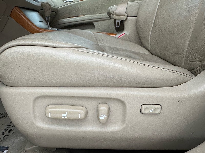 Toyota Avalon XLS 2006