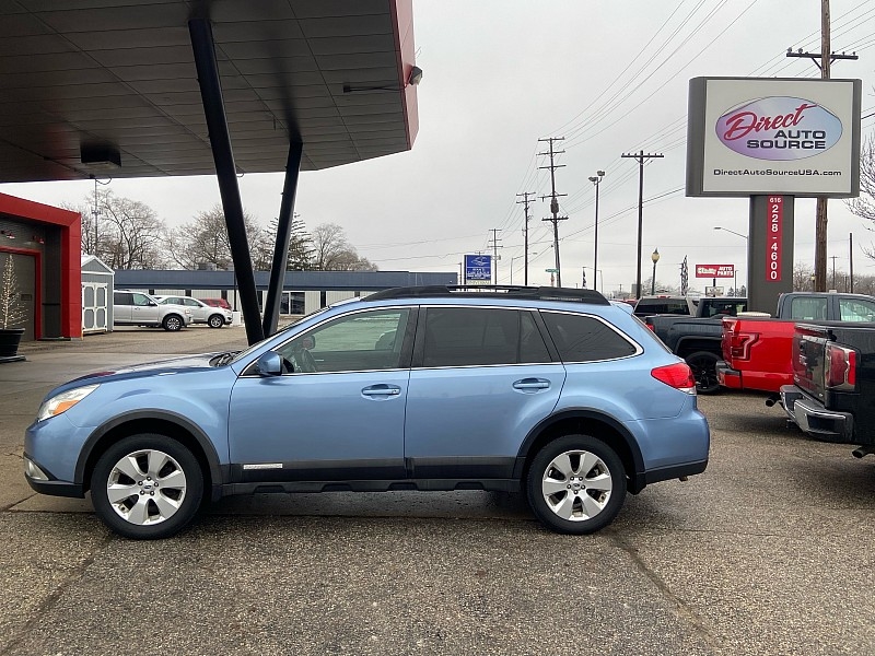 Subaru Outback 2.5i Limited 2011
