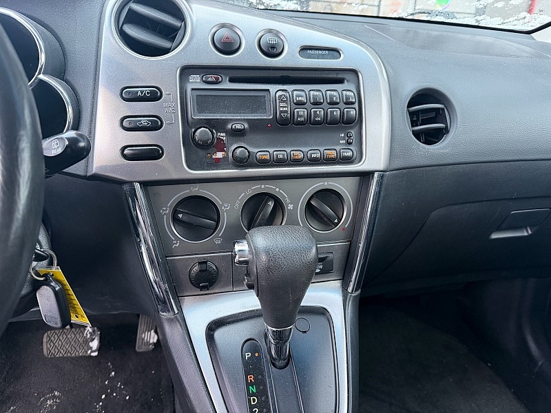 Pontiac Vibe Base 2005