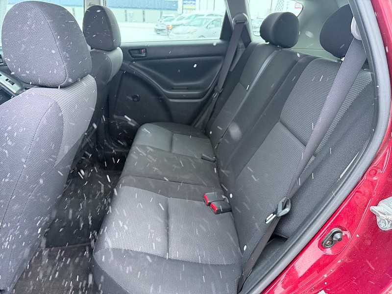 Pontiac Vibe Base 2005