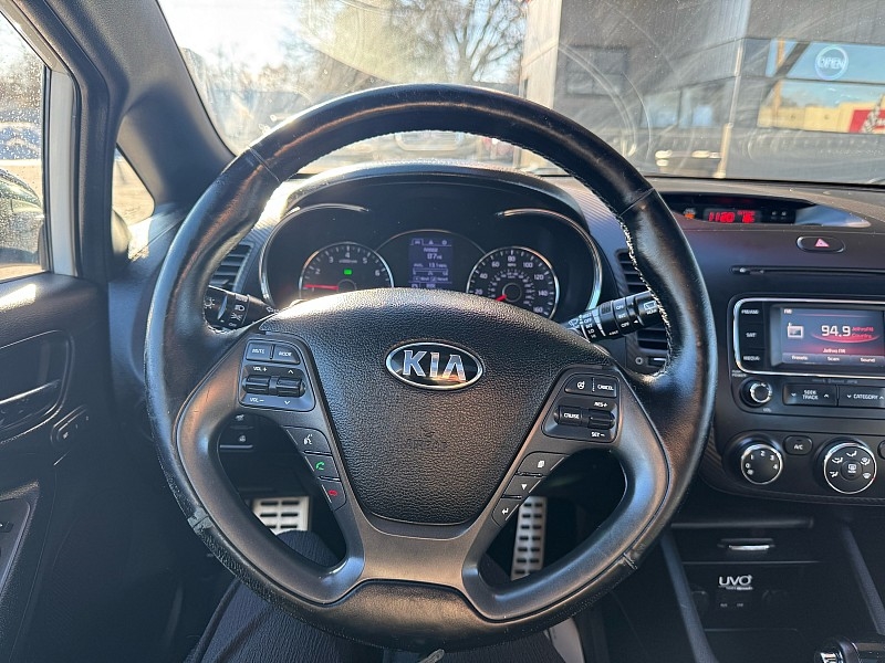 Kia Forte 5-Door SX 2015