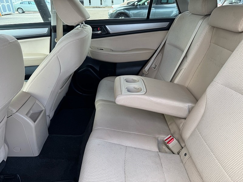 Subaru Outback 2.5i Premium 2015