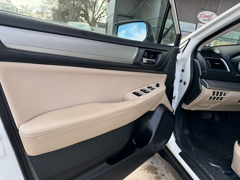 Subaru Outback 2.5i Premium 2015