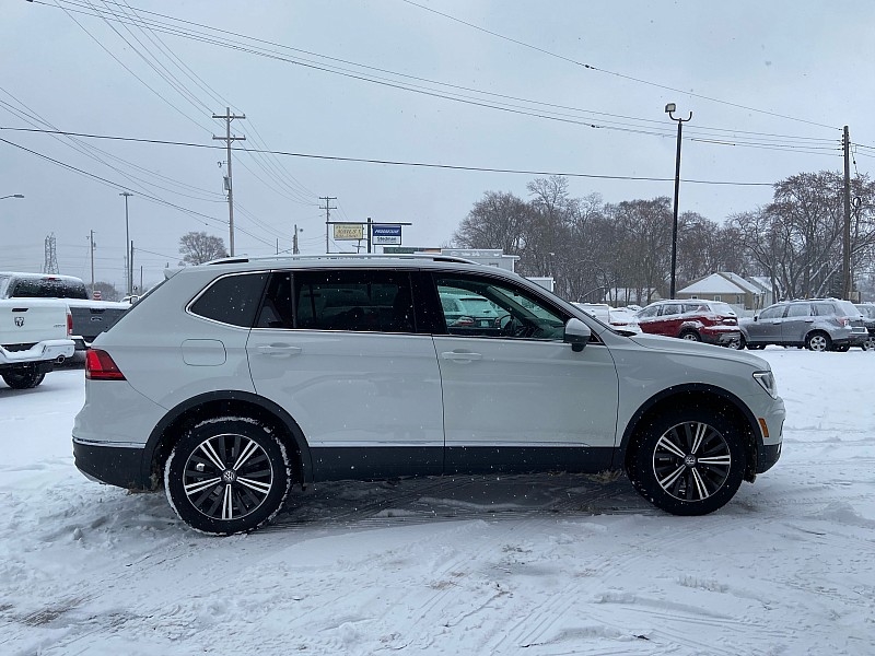 Volkswagen Tiguan SEL 4Motion AWD 2018