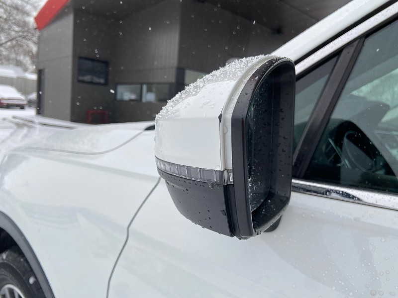 Volkswagen Tiguan SEL 4Motion AWD 2018