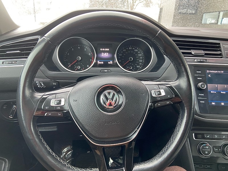 Volkswagen Tiguan SEL 4Motion AWD 2018