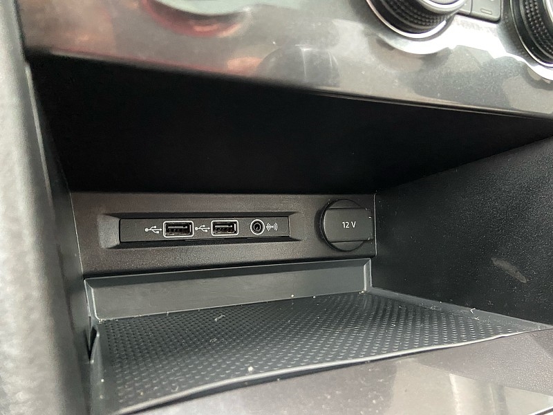 Volkswagen Tiguan SEL 4Motion AWD 2018