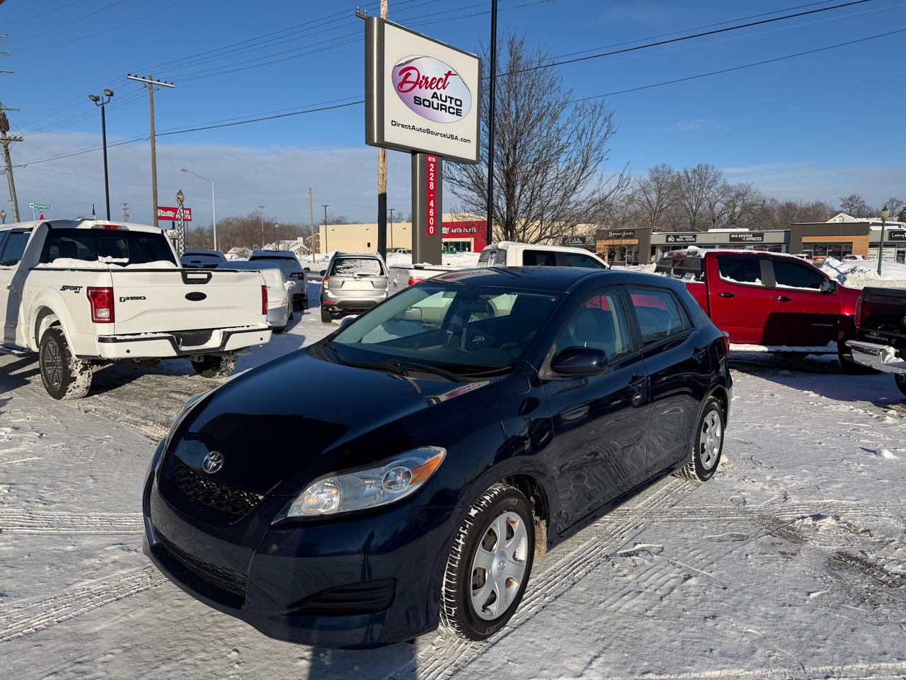 Toyota Matrix Base 4-Speed AT 2010
