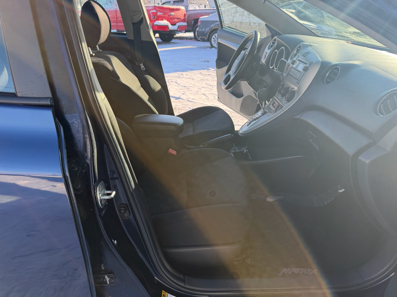 Toyota Matrix Base 4-Speed AT 2010