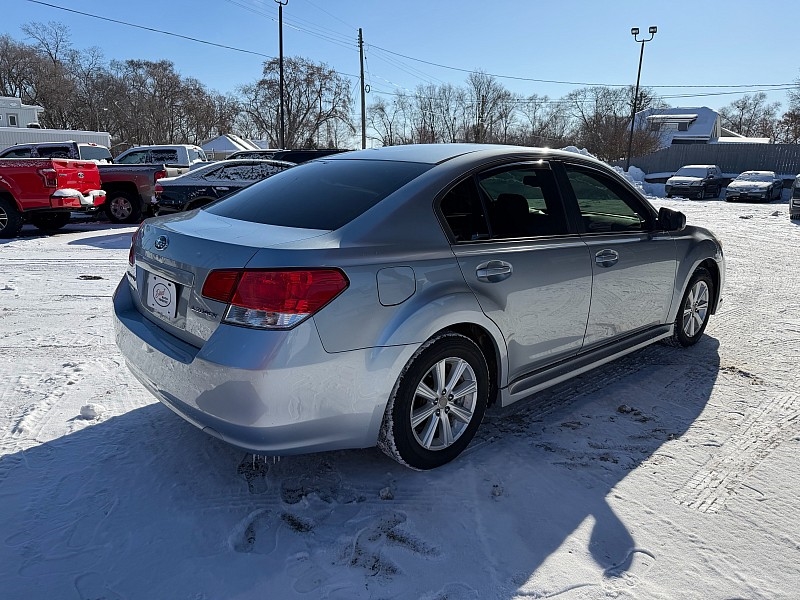 Subaru Legacy 2.5i Premium 2012
