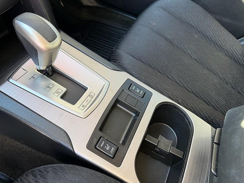 Subaru Legacy 2.5i Premium 2012