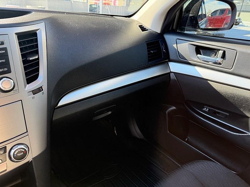 Subaru Legacy 2.5i Premium 2012