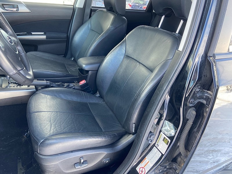 Subaru Forester 2.5X Limited 2012