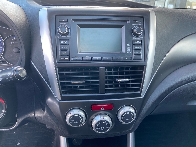 Subaru Forester 2.5X Limited 2012