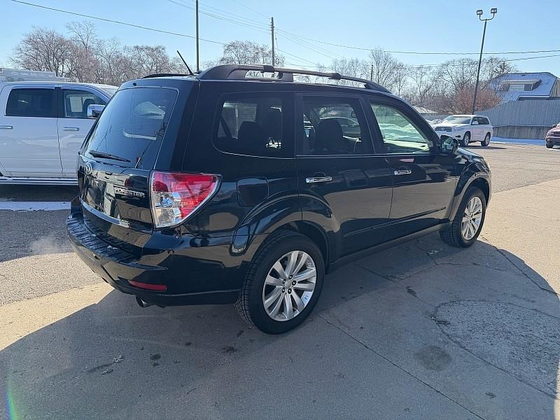 Subaru Forester 2.5X Limited 2012