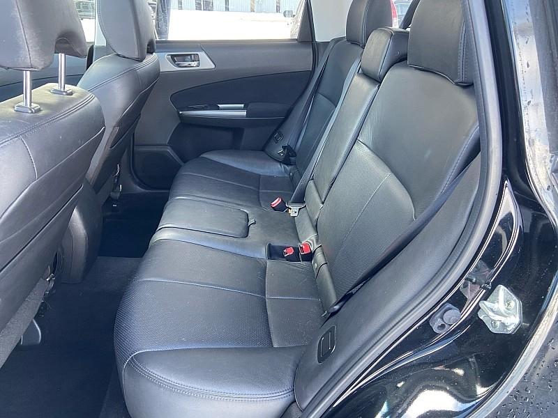 Subaru Forester 2.5X Limited 2012