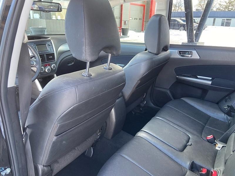 Subaru Forester 2.5X Limited 2012