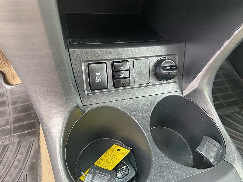 Toyota RAV4 Limited V6 4WD 2011