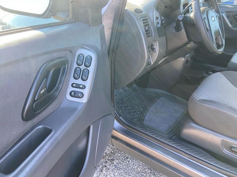 Ford Escape XLT Popular 2 4WD 2003