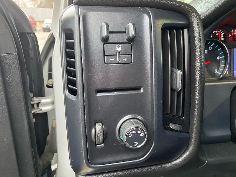 GMC Sierra 2500HD Base Crew Cab 4WD 2019