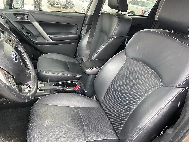 Subaru Forester 2.5i Touring 2014