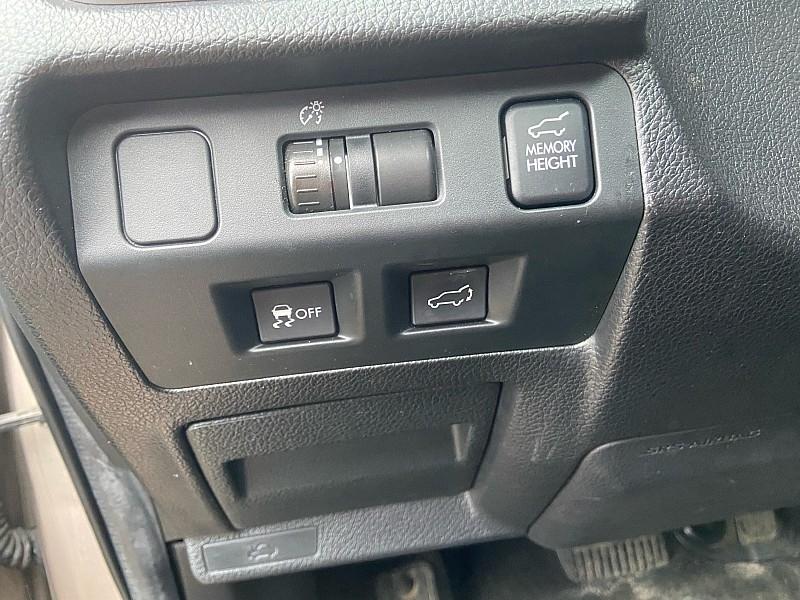 Subaru Forester 2.5i Touring 2014