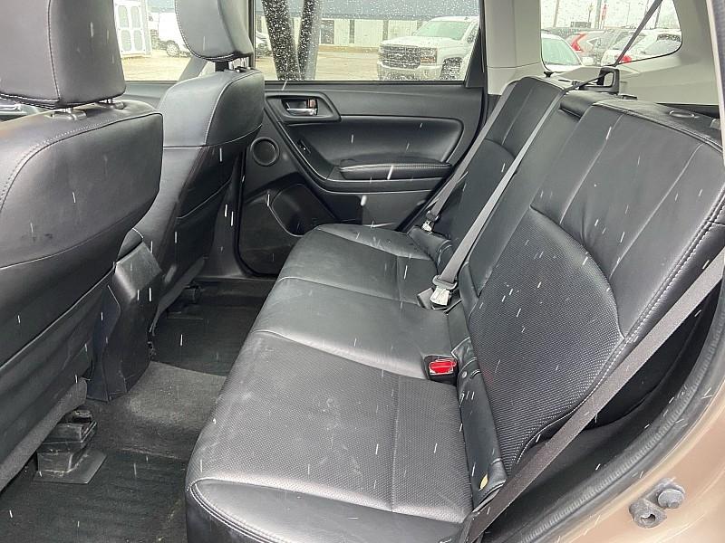 Subaru Forester 2.5i Touring 2014