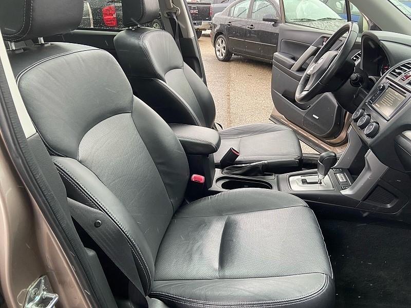 Subaru Forester 2.5i Touring 2014