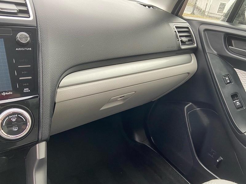 Subaru Forester 2.5i Premium PZEV CVT 2017