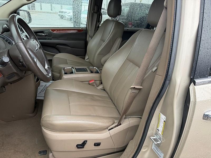 Chrysler Town & Country Touring 2015