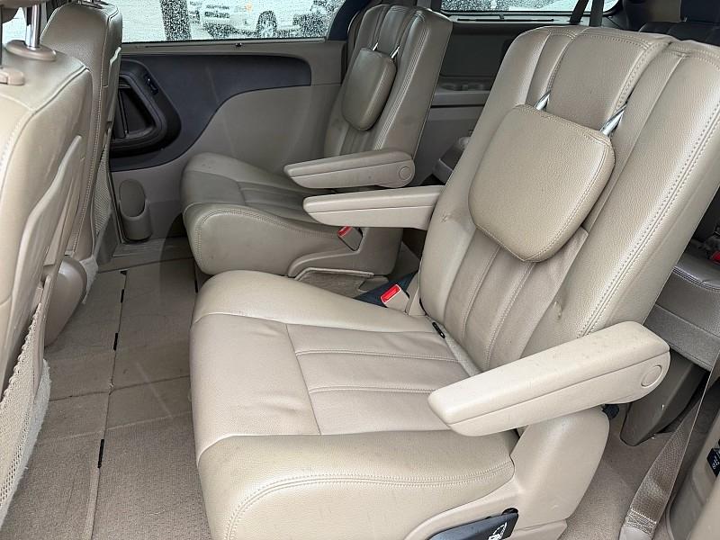 Chrysler Town & Country Touring 2015