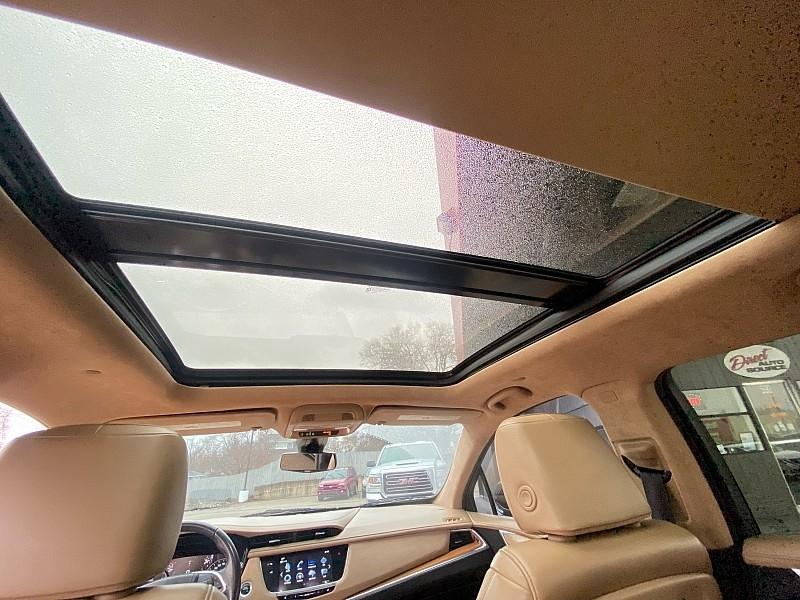 Cadillac XT5 Platinum AWD 2018