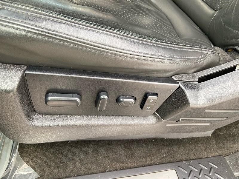 Ford F-150 Platinum SuperCrew 5.5-ft. Bed 4WD 2013