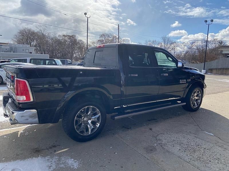 RAM 1500 Longhorn Crew Cab SWB 4WD 2017