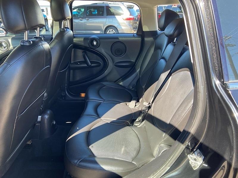 MINI Countryman Base 2012