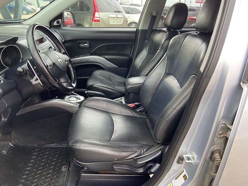 Mitsubishi Outlander SE 4WD 2009