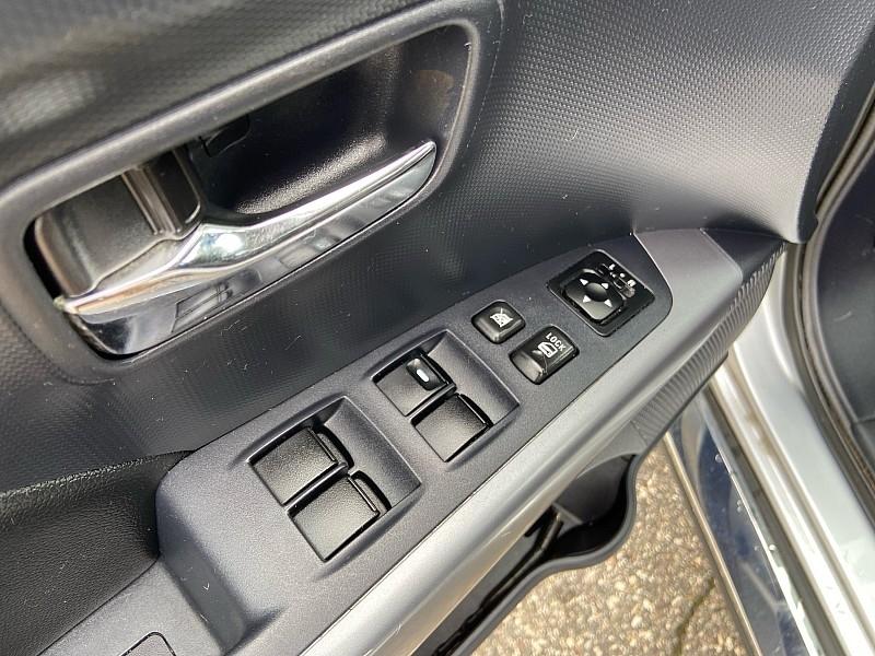 Mitsubishi Outlander SE 4WD 2009