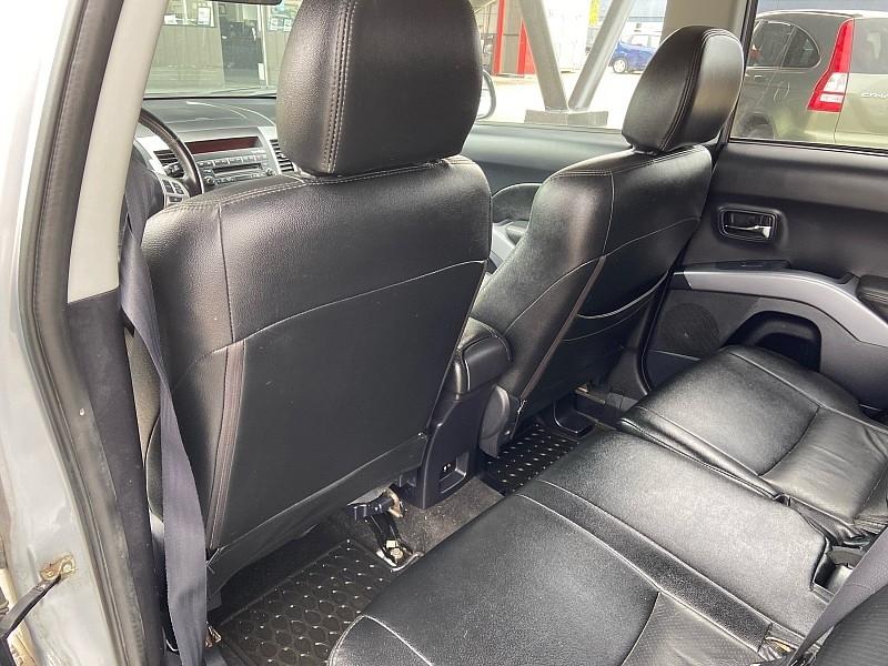 Mitsubishi Outlander SE 4WD 2009